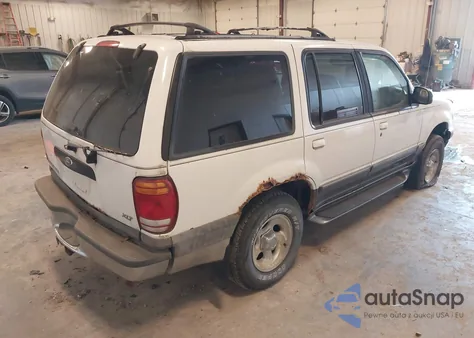 1999 Ford Explorer Eddie Bauer/Limited/Xlt from USA, damaged, VIN 1FMZU34E4XUA22424